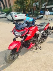 TVS Apache RTR 160 4V